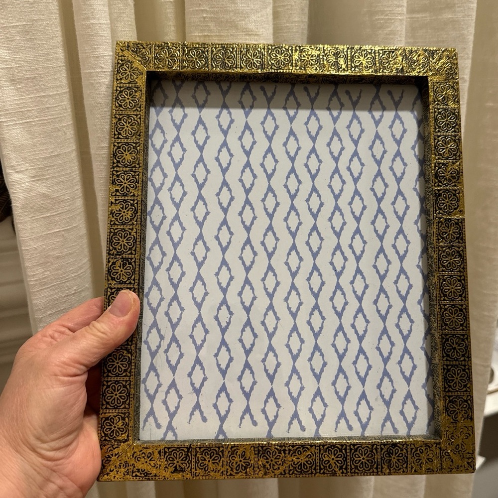 Anthropologie 8 x 10” PICTURE FRAME - Picture 10 of 14